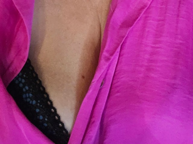Ninacam75