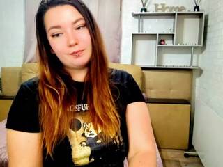 NikkiQweenss