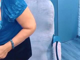 Hornystepmom