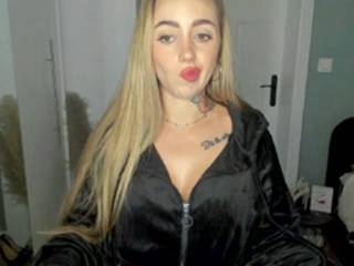 CoralieSEXY