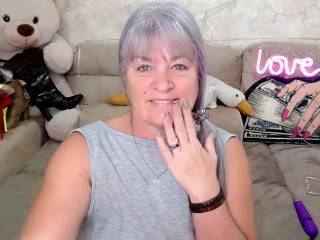 GrandMilf
