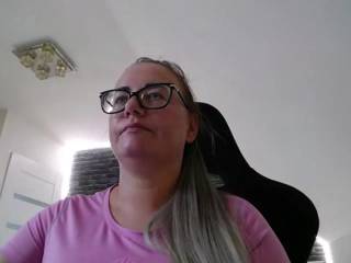 HornyVicky