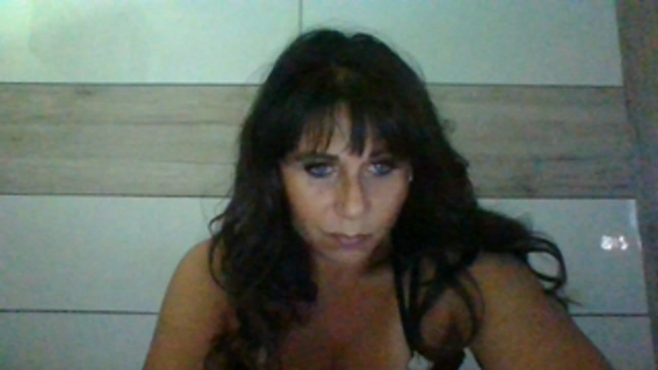 Angelina75