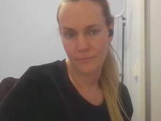 AnnyLe