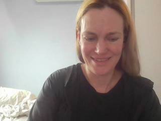 AnnyLe