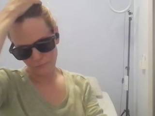 AnnyLe
