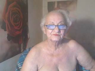 MatureLady4U
