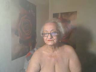 MatureLady4U