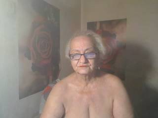 MatureLady4U