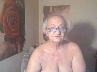 MatureLady4U