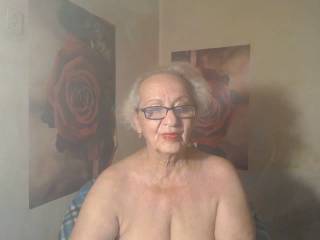MatureLady4U