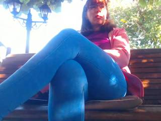 AnnBigLabia