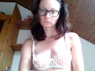 HotDiva30