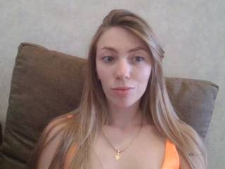 blondeee