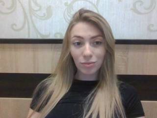 blondeee
