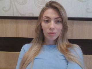 blondeee