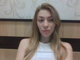 blondeee