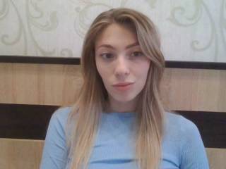blondeee