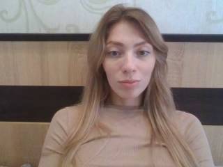 blondeee