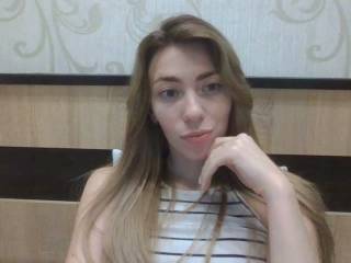 blondeee
