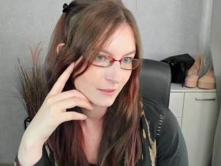 teaseEmma