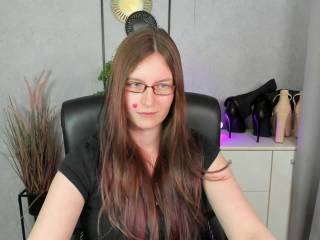 teaseEmma