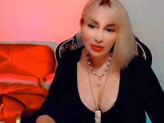 CharmingLady