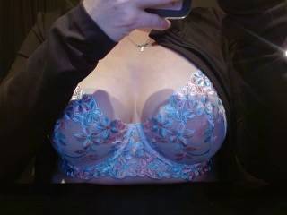 EsmeeXxx