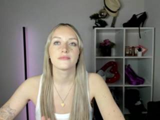 EvelynBlond