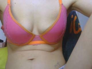 CarlyDarvin1