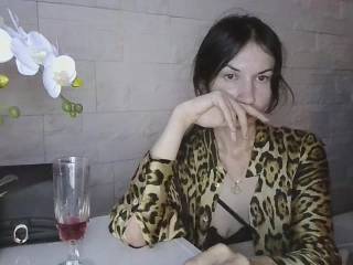 JuliaHotBody