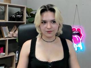 SweetLilyxo