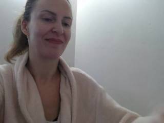 AnnaLovely