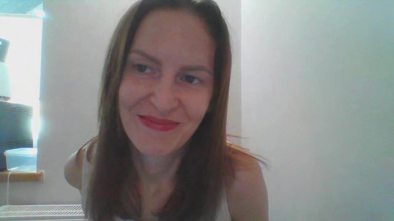 AnnaLovely