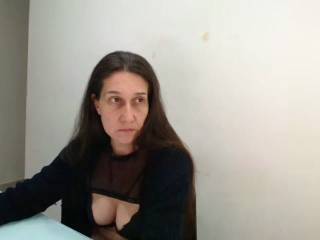 LaraDonavan