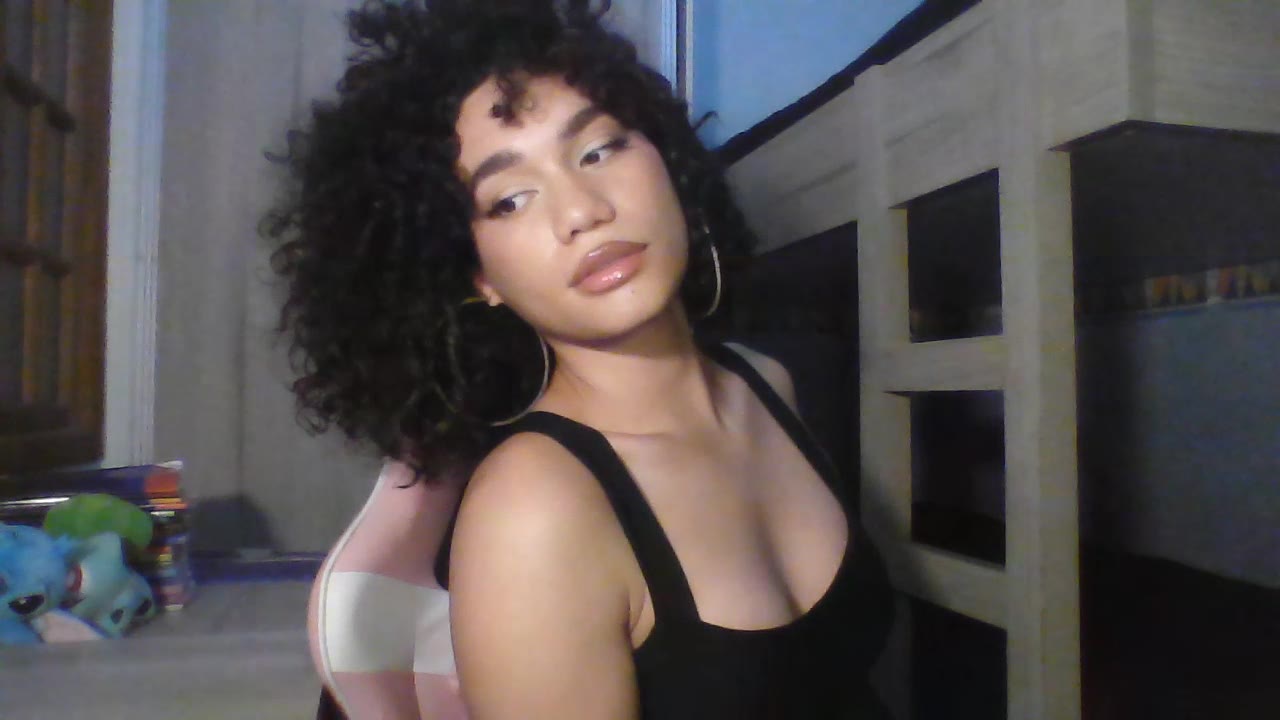 SelinaLatina