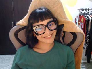 MiaHairyBody