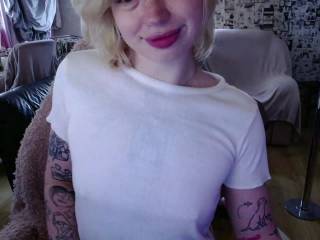 LolaHorny
