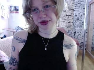 LolaHorny