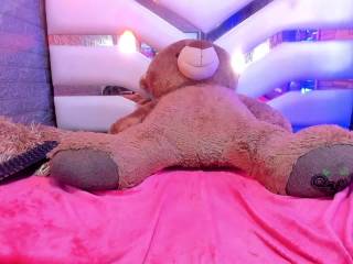 AngelyTompso