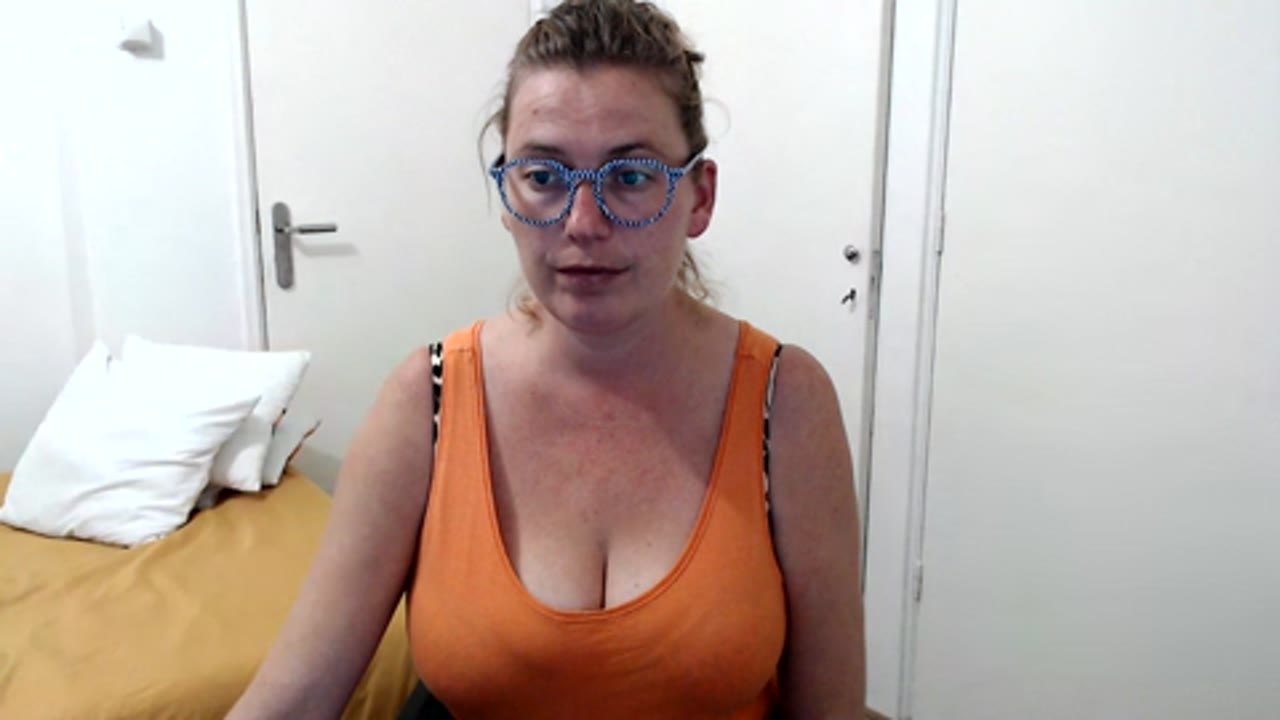 mysterywoman
