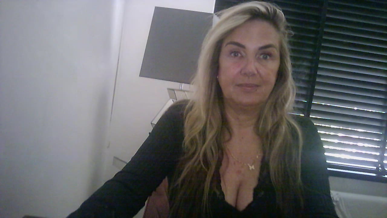 Joella