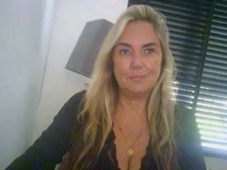 Joella